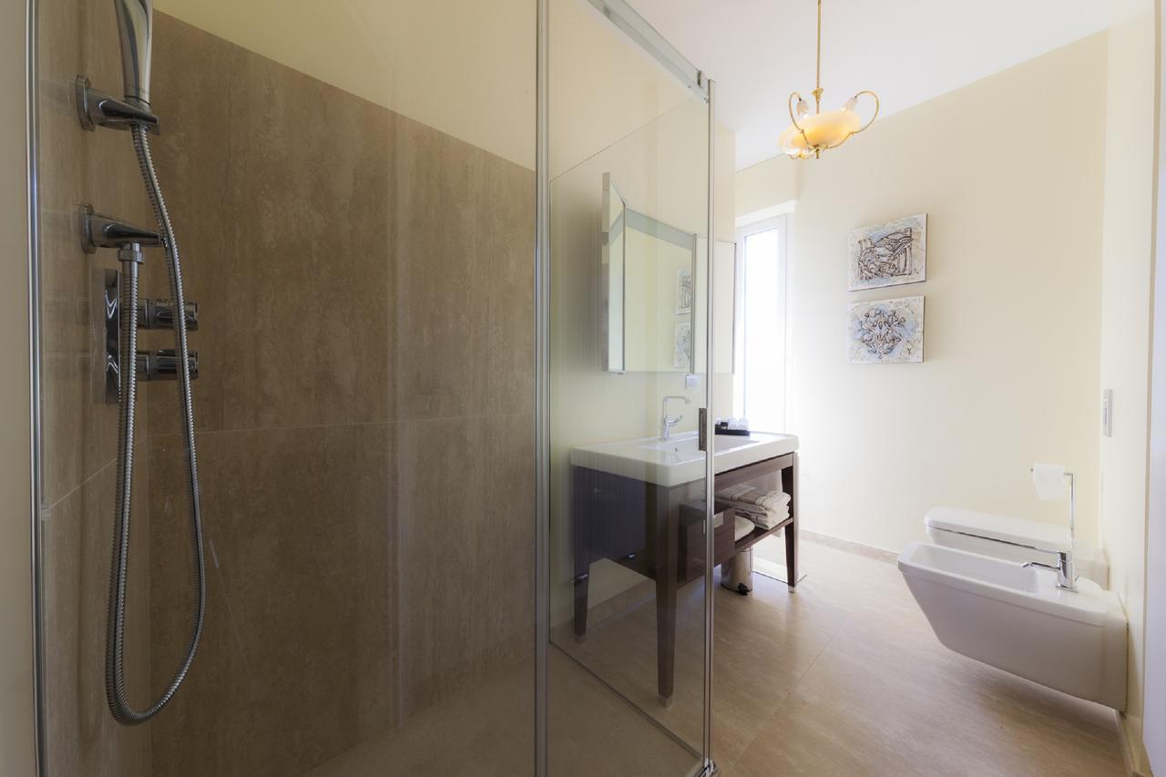 Bronzino House Bed & Breakfast มิลาน ภายนอก รูปภาพ