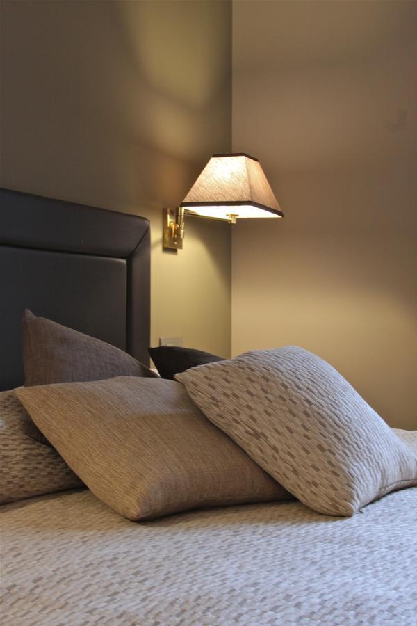 Bronzino House Bed & Breakfast มิลาน ภายนอก รูปภาพ